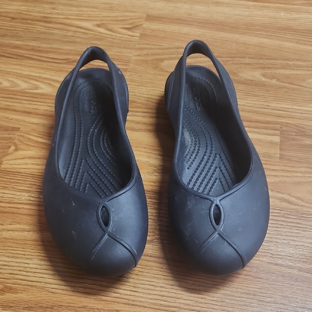 CROCS Women's Black Flats size 10
